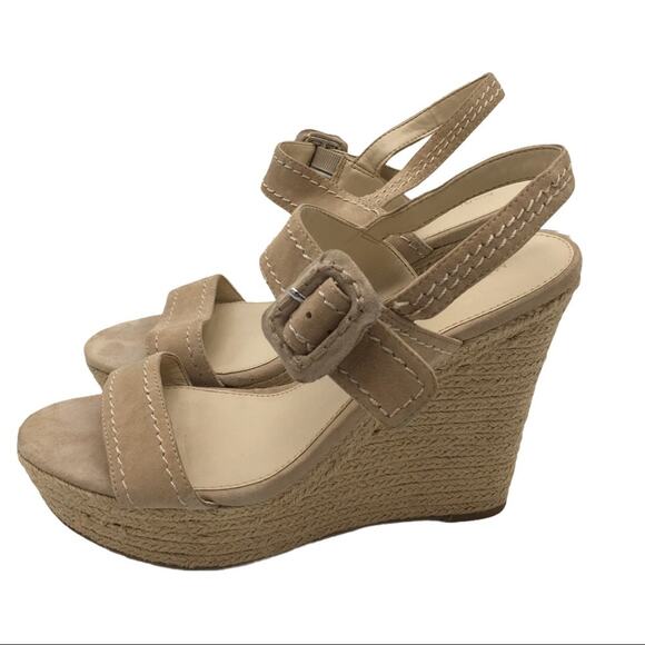 Marc Fisher Hipiee2 Suede Wedge Sandals - 9.5 - Picture 4 of 12